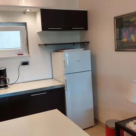 Svoboda Apartment *